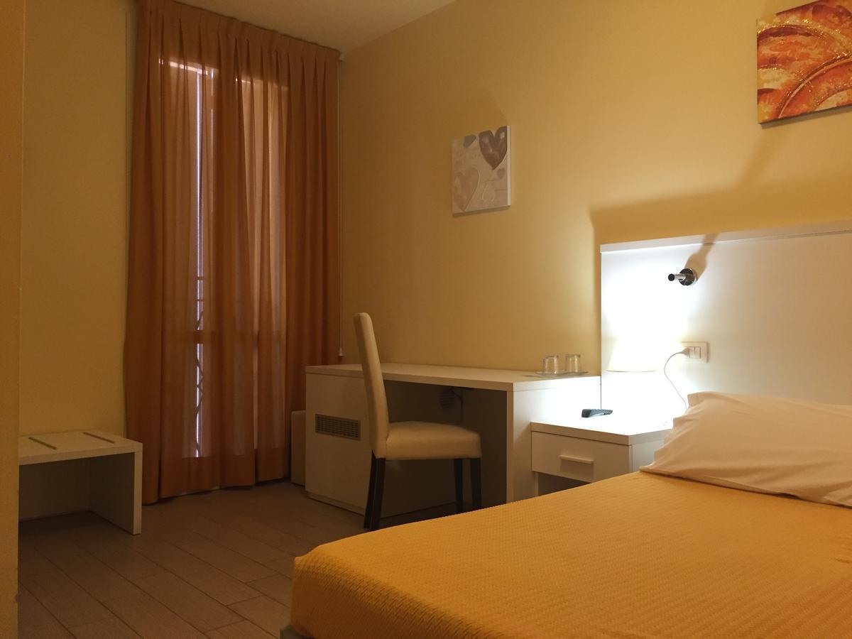 Hotel Soresina Eksteriør bilde